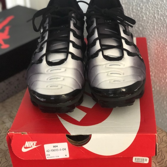 Nike Other - Nike Air Vapormax Plus